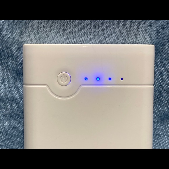 Innori Powerbank/Portable Charger 22400 mAh M-008(YN-010) - Picture 8 of 10